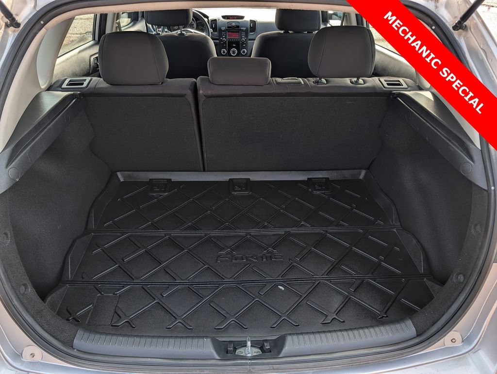 Used 2012 Kia Forte EX image 11