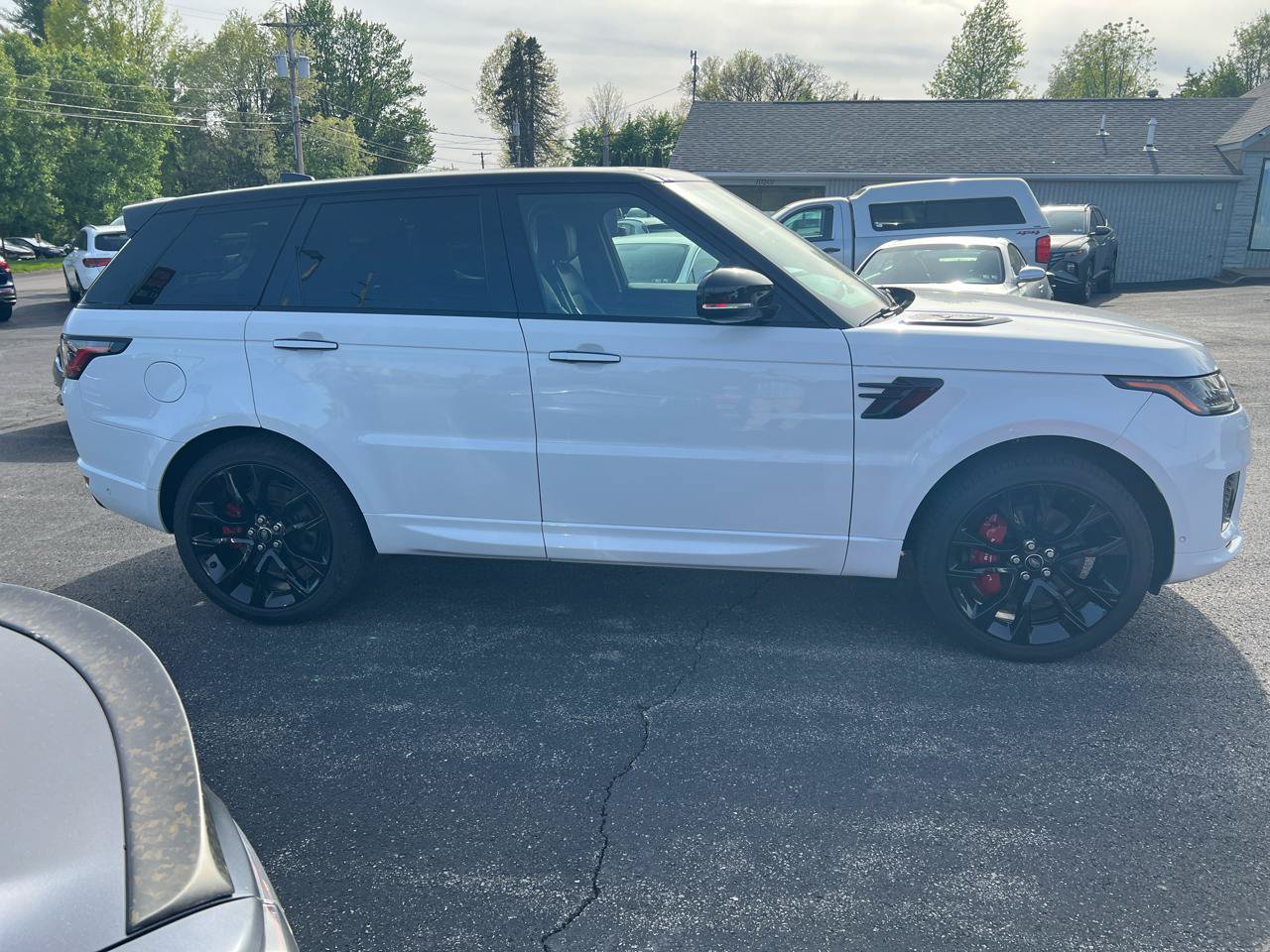 Used 2022 Land Rover Range Rover Sport HST AWD/4WD image 4