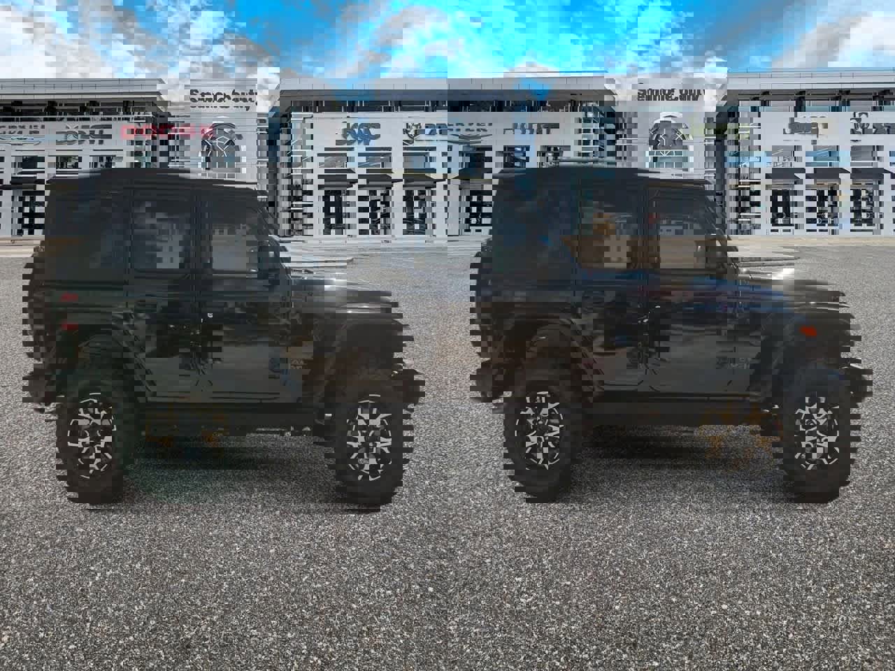 Used 2023 Jeep Wrangler Unlimited Rubicon w/ LED Lighting Group image 9