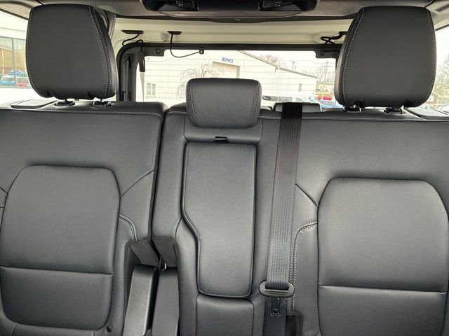 New 2025 Ford Bronco Badlands image 43