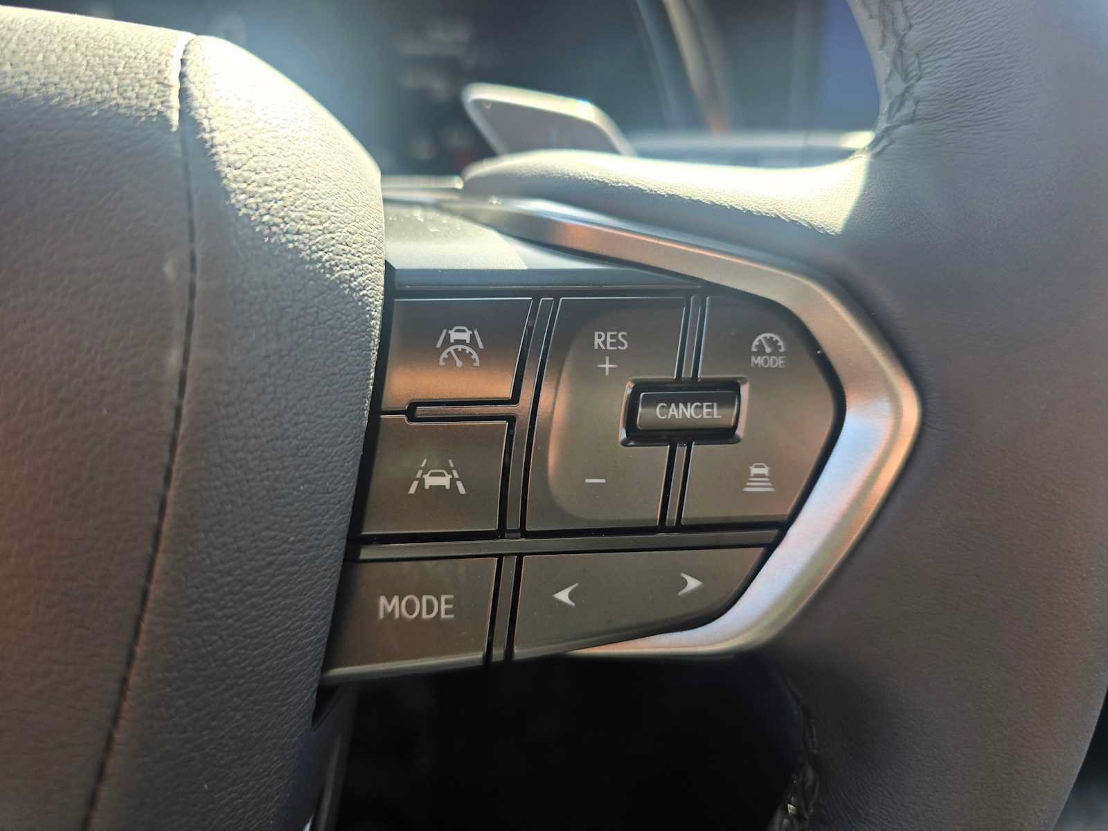 New 2026 Lexus RX 350h AWD/4WD image 33