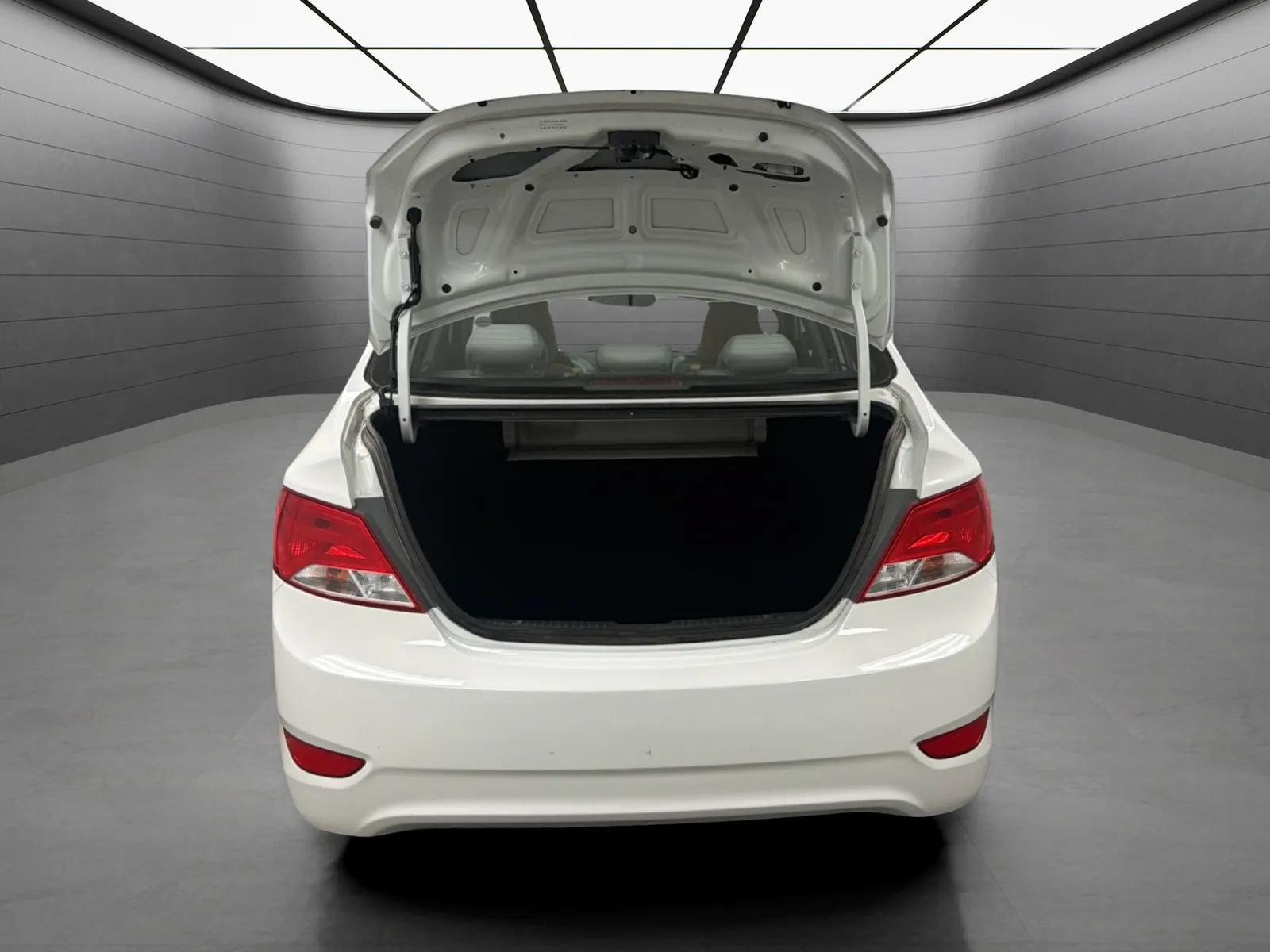 Used 2016 Hyundai Accent SE FWD image 18