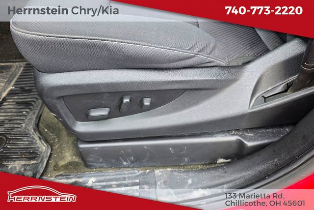 Used 2018 GMC Sierra 1500 SLE w/ Max Trailering Package AWD/4WD image 9
