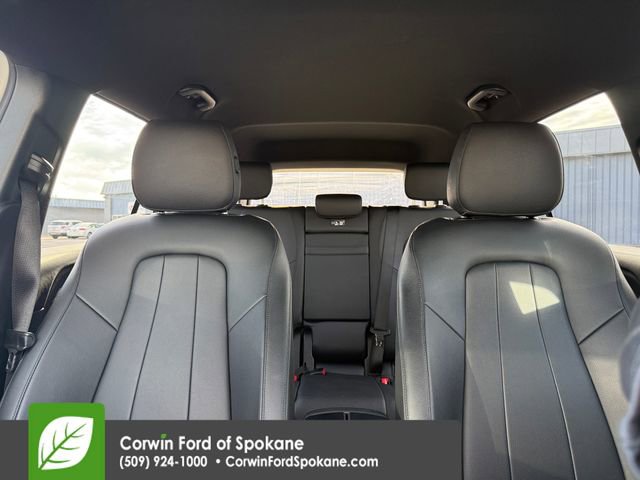 Used 2023 Mercedes-Benz GLB 250 4MATIC image 39