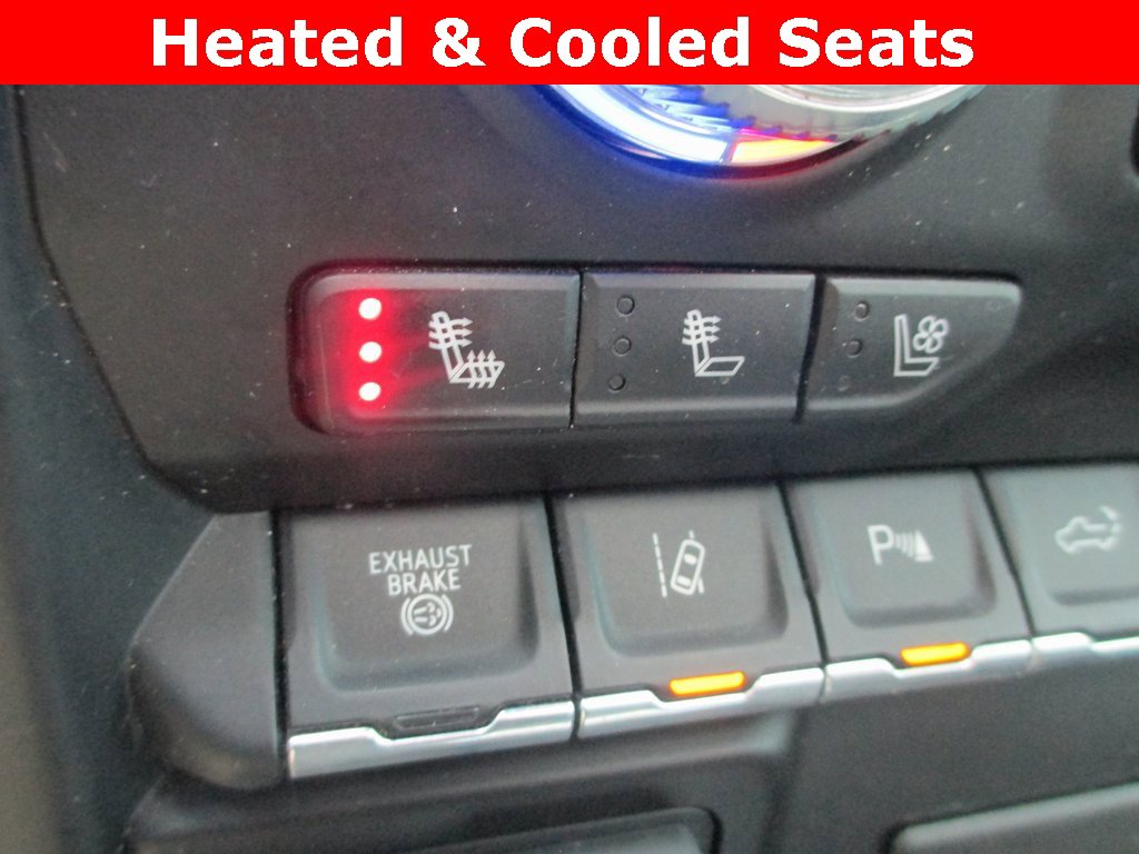 Used 2021 GMC Sierra 2500 AT4 w/ AT4 Premium Plus Package image 16