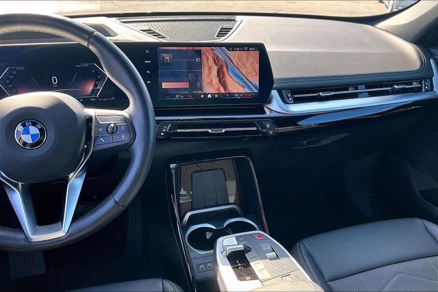 Used 2025 BMW X1 xDrive28i w/ Technology Package image 6