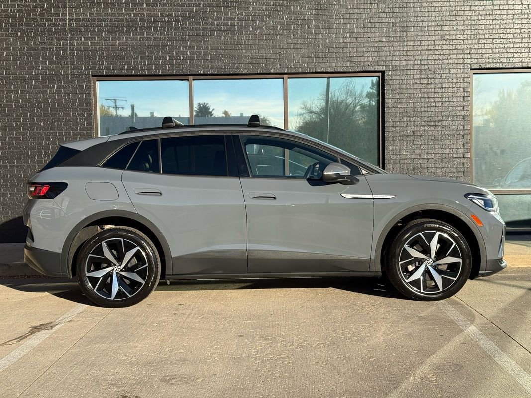 Used 2023 Volkswagen ID.4 Pro S image 12