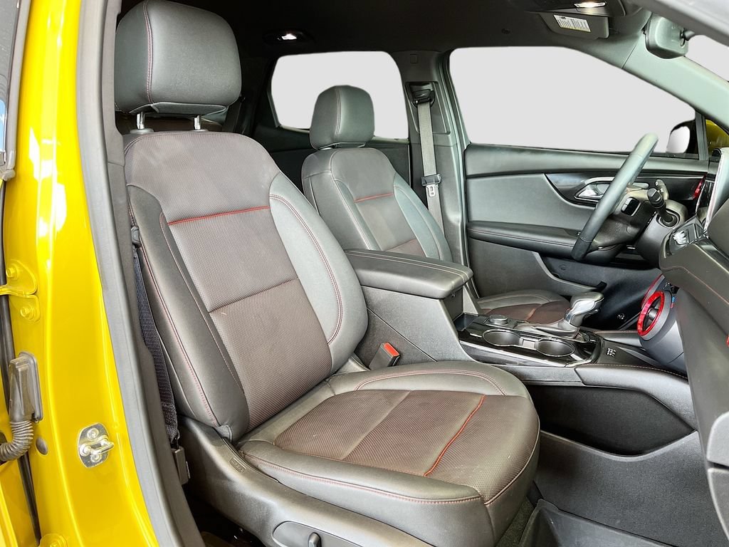 Used 2024 Chevrolet Blazer RS w/ Enhanced Convenience Package FWD image 28