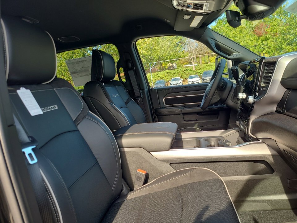 New 2026 RAM 2500 Laramie image 28