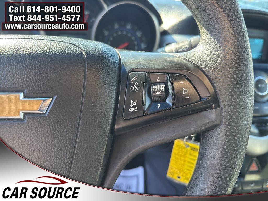 Used 2011 Chevrolet Cruze LS w/ Connectivity Package image 14