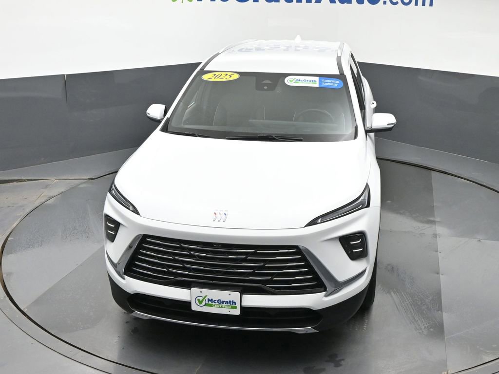 Used 2025 Buick Enclave Preferred image 25