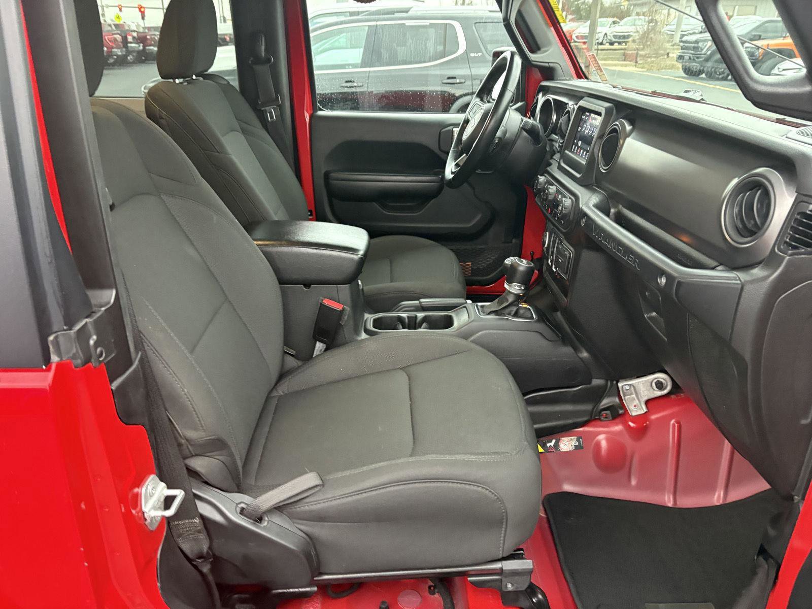 Used 2021 Jeep Wrangler Sport w/ Technology Group image 12