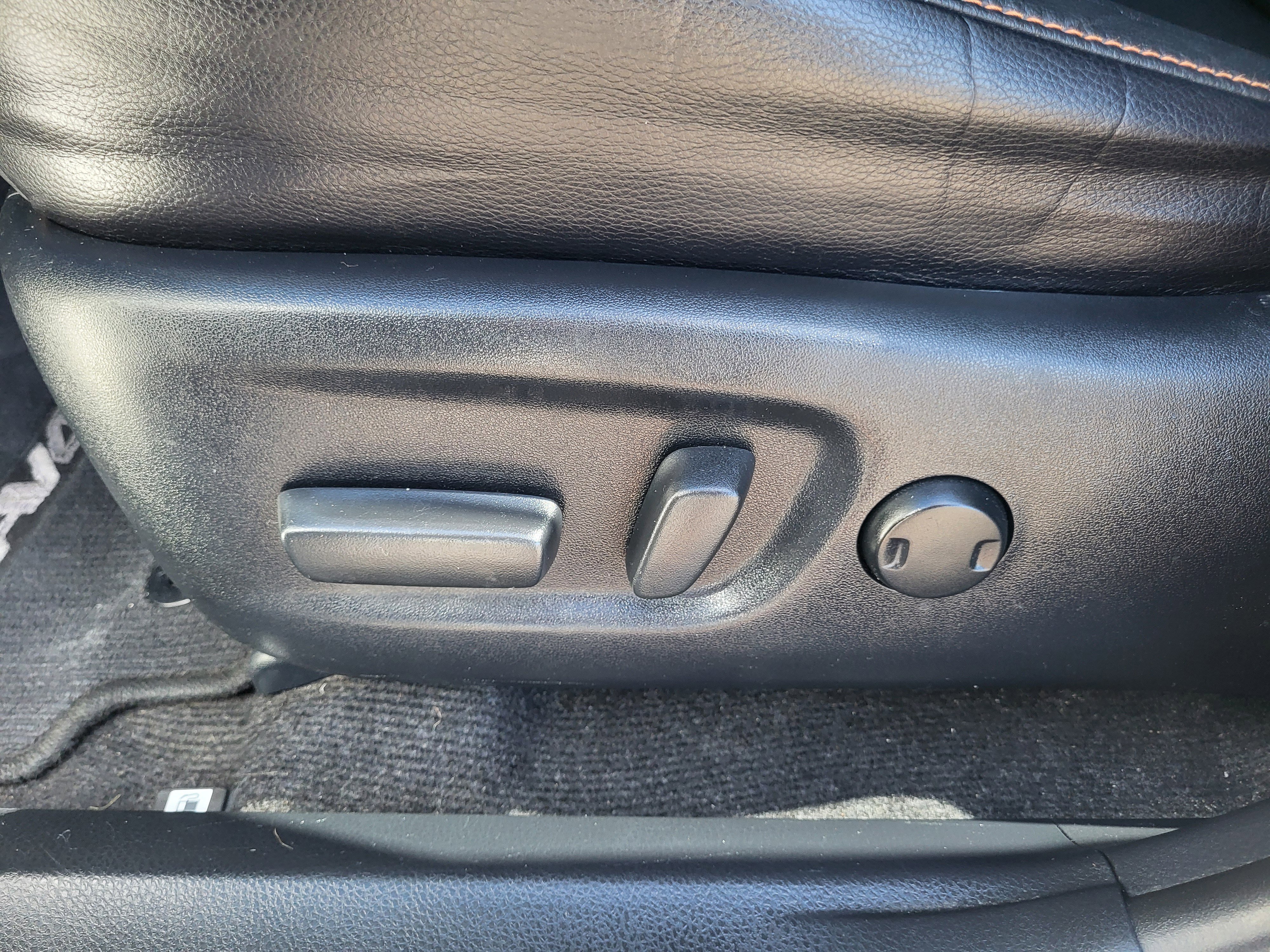 Certified 2016 Toyota RAV4 SE AWD/4WD image 12