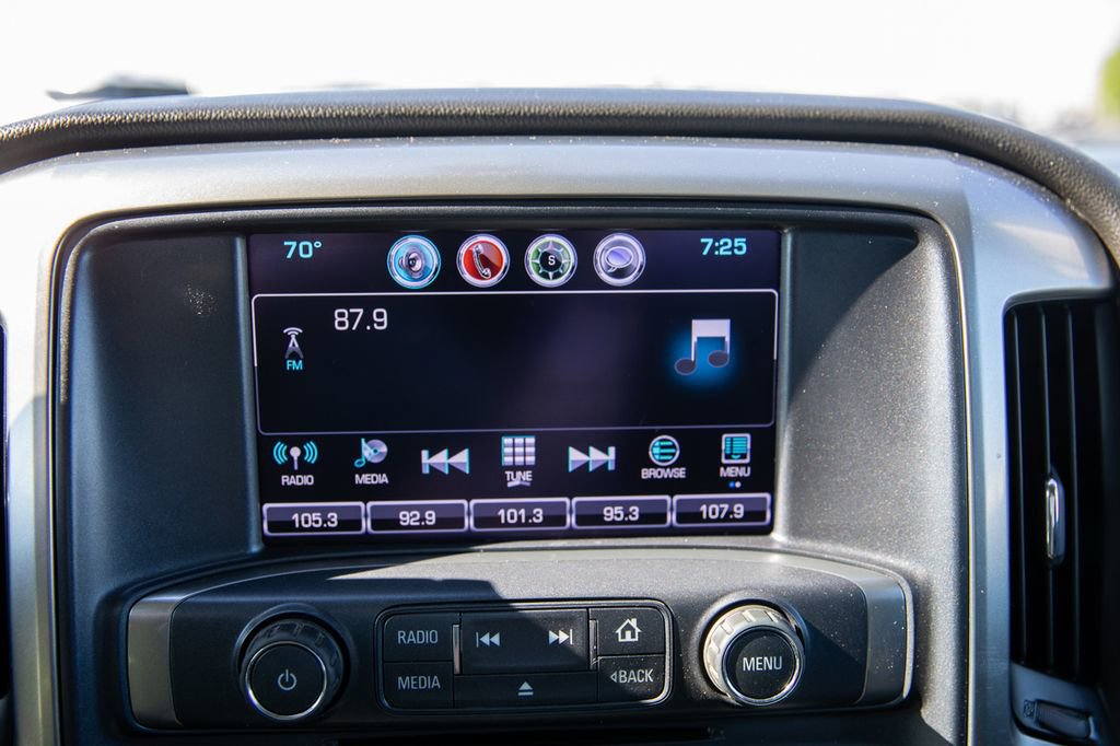 Used 2017 Chevrolet Silverado 1500 LT w/ True North Edition image 28