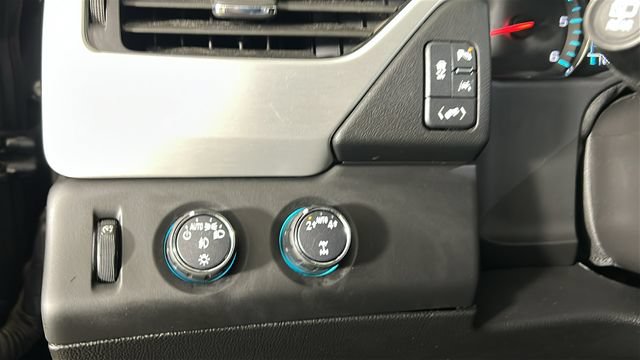 Used 2020 GMC Yukon SLT AWD/4WD image 19