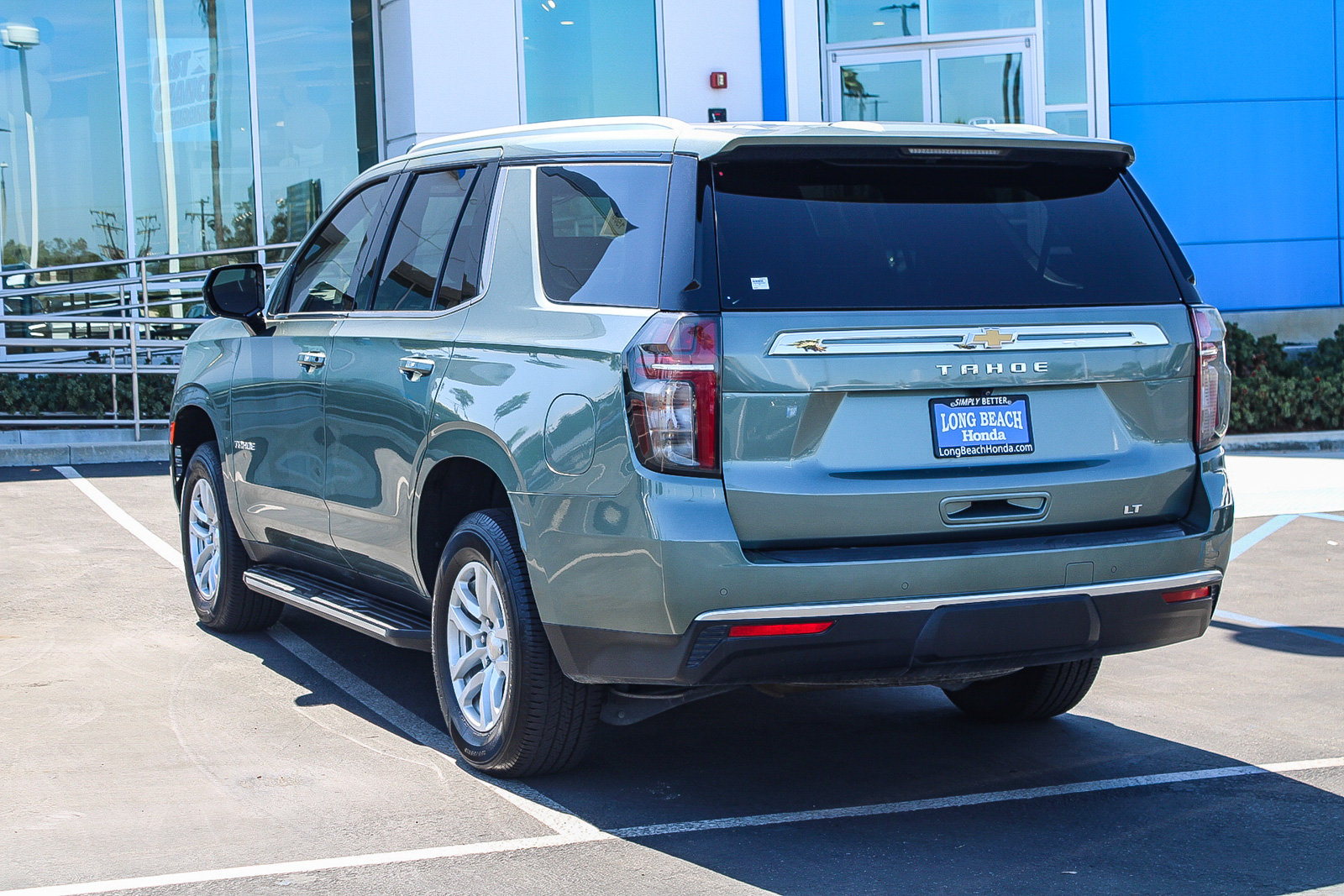 Used 2024 Chevrolet Tahoe LT AWD/4WD image 9
