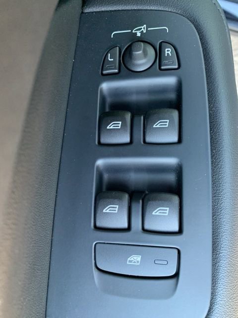 Used 2024 Volvo S60 B5 Core w/ Climate Package FWD image 15
