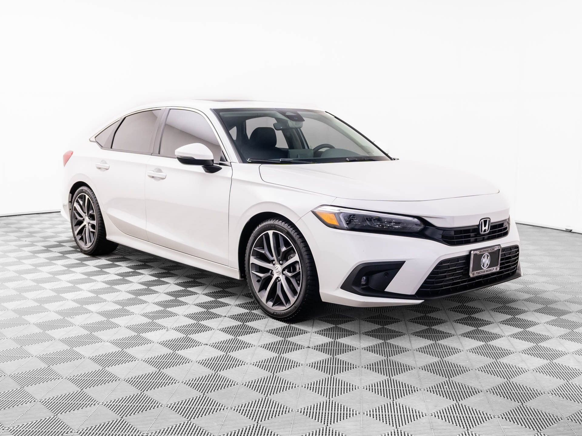 Used 2023 Honda Civic Touring image 8