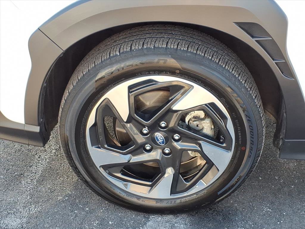 Used 2024 Subaru Crosstrek 2.5i Limited image 31