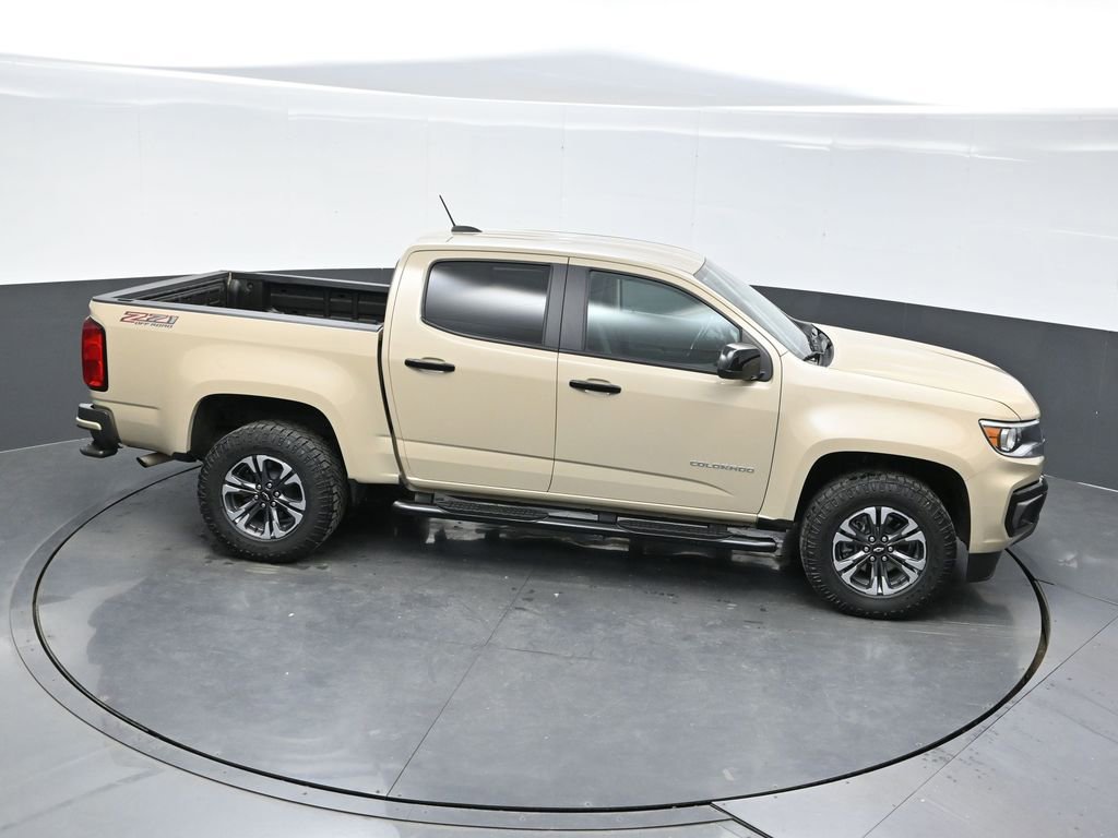 Used 2022 Chevrolet Colorado Z71 AWD/4WD image 35