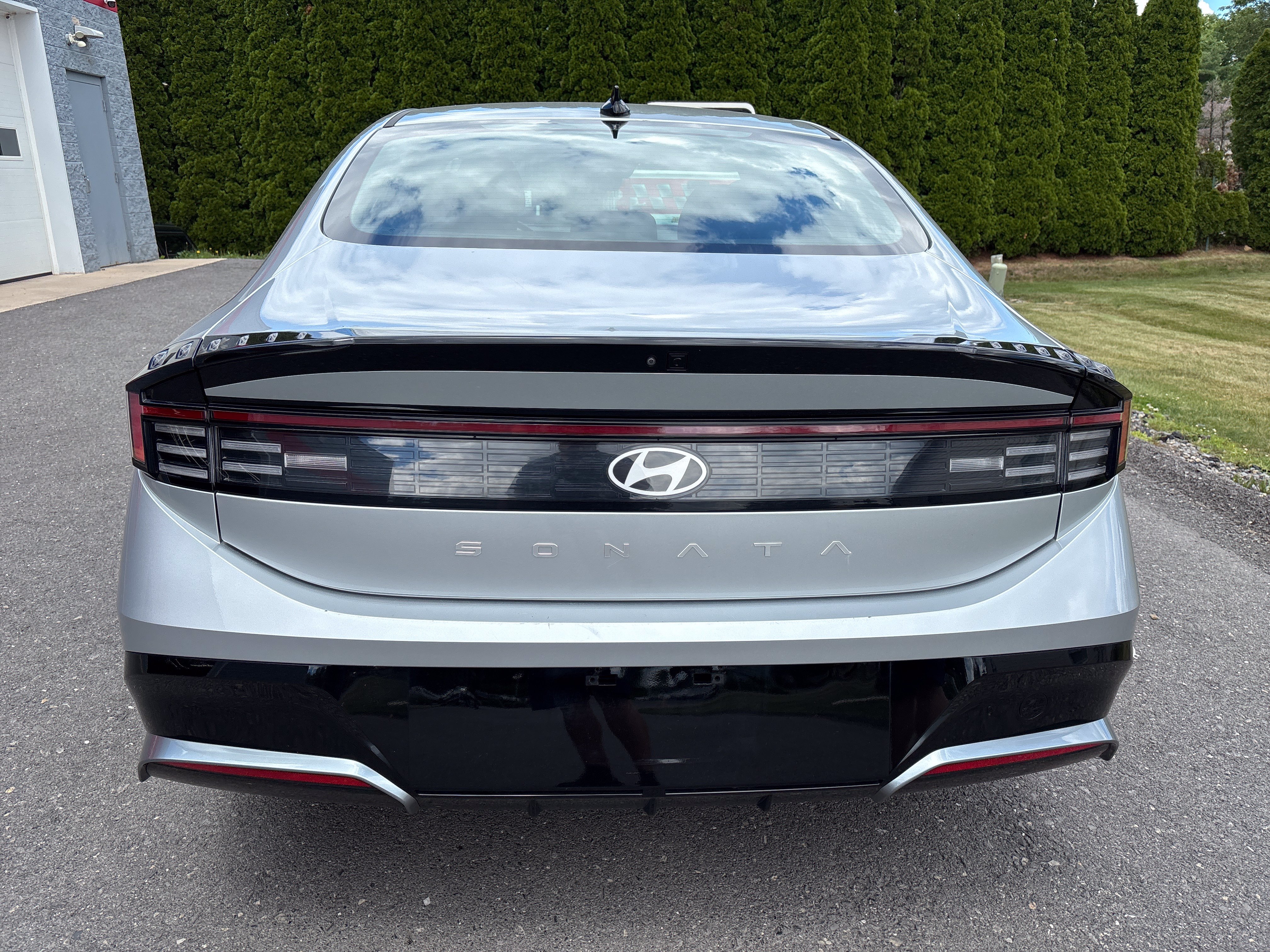 Used 2025 Hyundai Sonata SEL FWD video 4