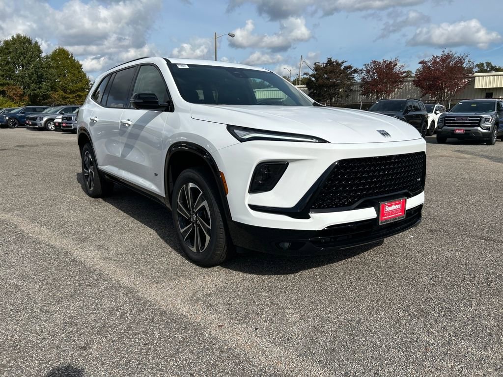 New 2026 Buick Enclave Sport Touring w/ Power Package image 9