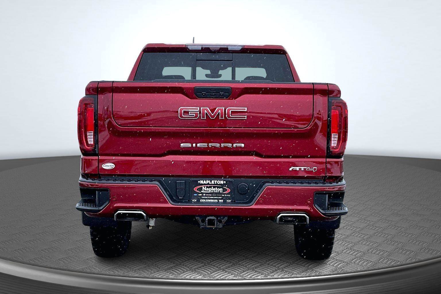 Used 2021 GMC Sierra 1500 AT4 w/ AT4 Value Package image 4