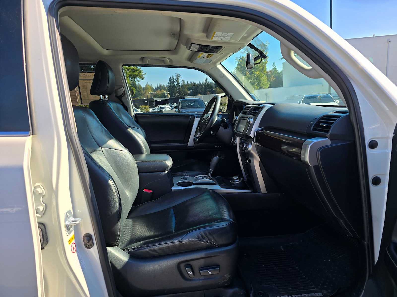 Used 2019 Toyota 4Runner Limited AWD/4WD image 11