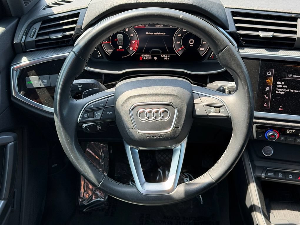 Used 2020 Audi Q3 2.0T Premium Plus AWD/4WD image 22