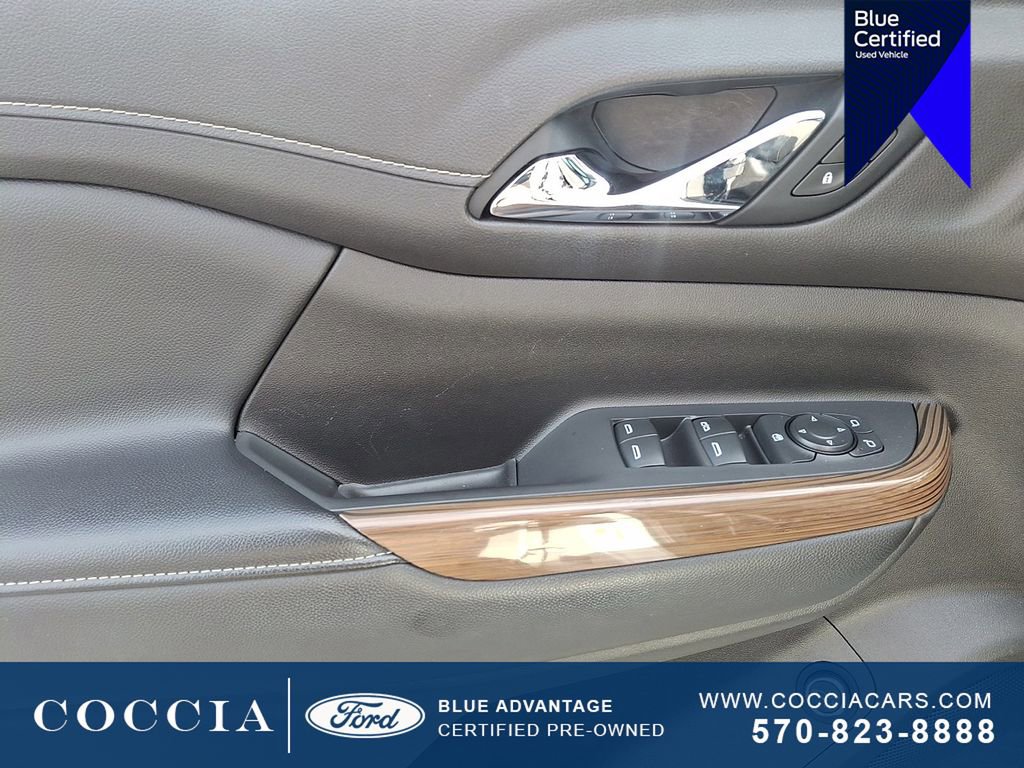 Used 2021 GMC Acadia SLE w/ Driver Convenience Package image 11