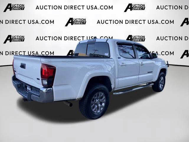 Used 2018 Toyota Tacoma SR5 AWD/4WD image 23