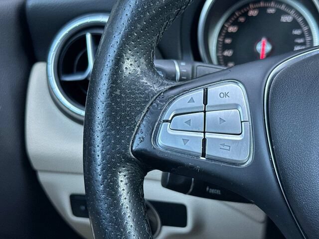 Used 2018 Mercedes-Benz CLA 250 image 26