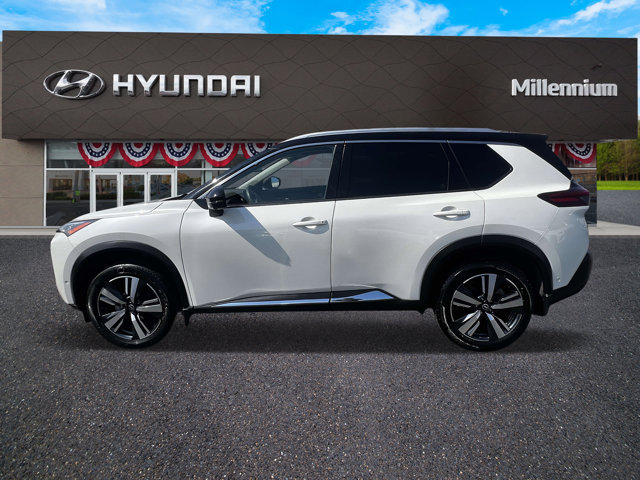 Used 2023 Nissan Rogue SL w/ SL Premium Package AWD/4WD image 5