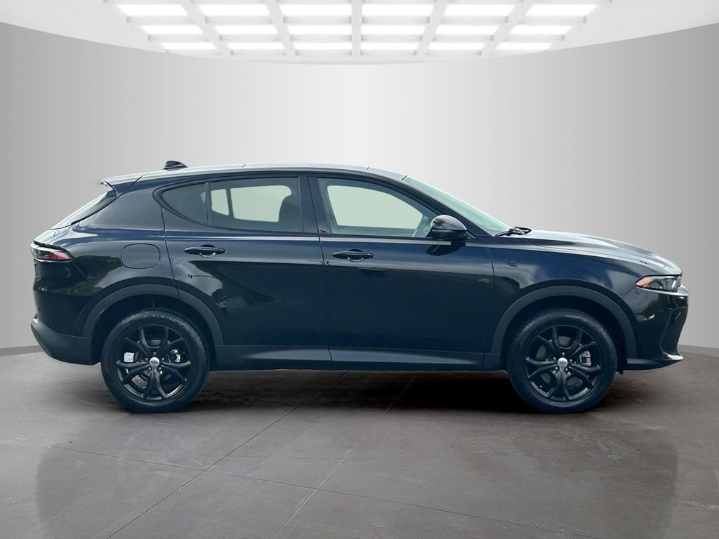 Used 2023 Dodge Hornet GT Plus w/ Tech Pack Plus w/o Parking image 6