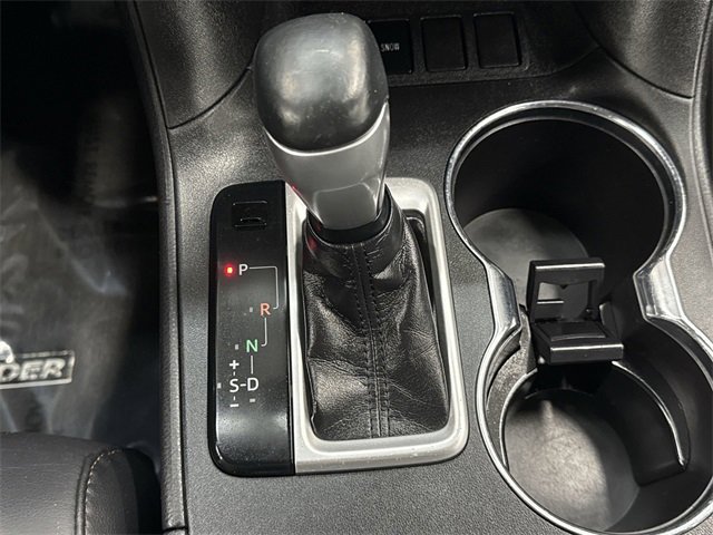 Used 2019 Toyota Highlander Plus image 19