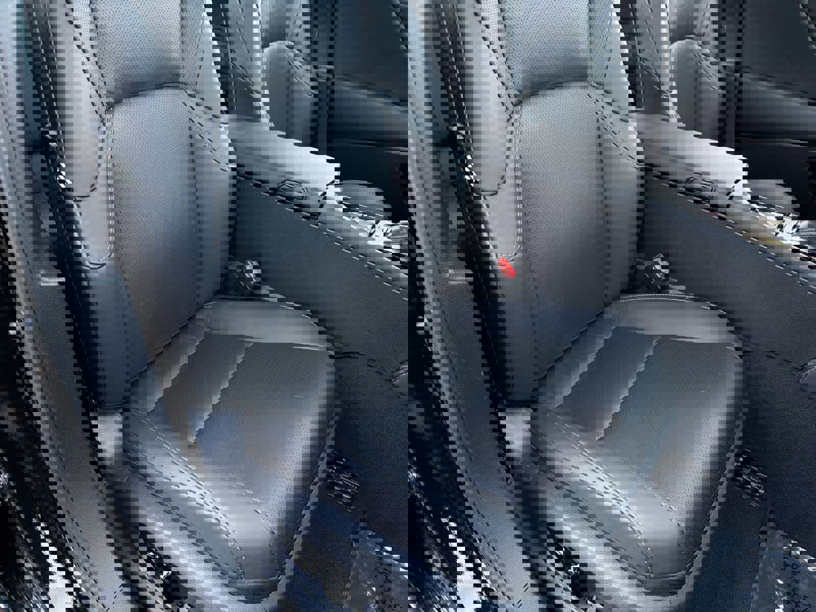 Used 2024 Lexus ES 350 w/ Premium Package image 23