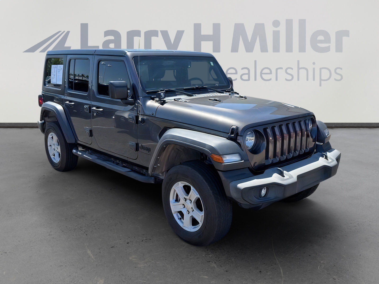 Used 2023 Jeep Wrangler Unlimited Sport AWD/4WD image 8