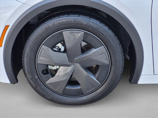 Certified 2026 Toyota Prius Plug-In Hybrid FWD image 22