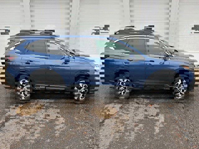 Used 2022 Subaru Outback Premium image 6