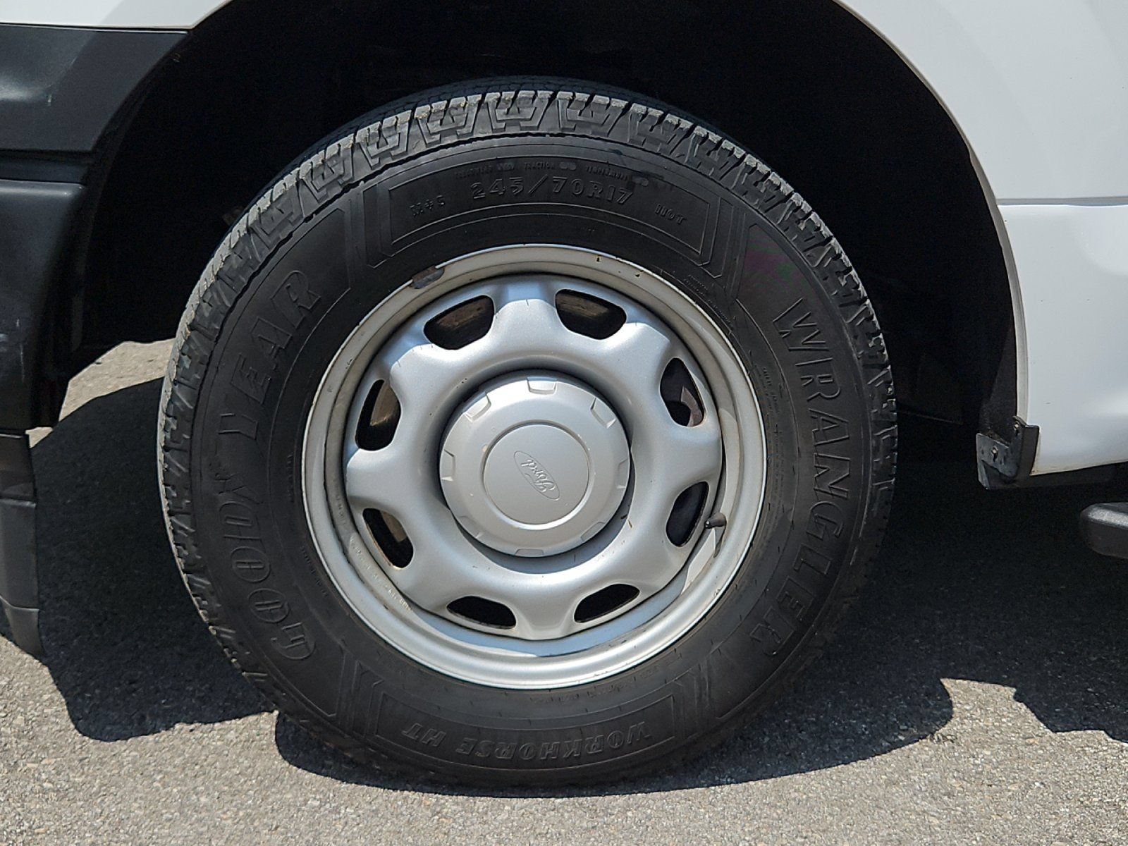 Used 2018 Ford F150 XL w/ Equipment Group 101A Mid RWD image 21