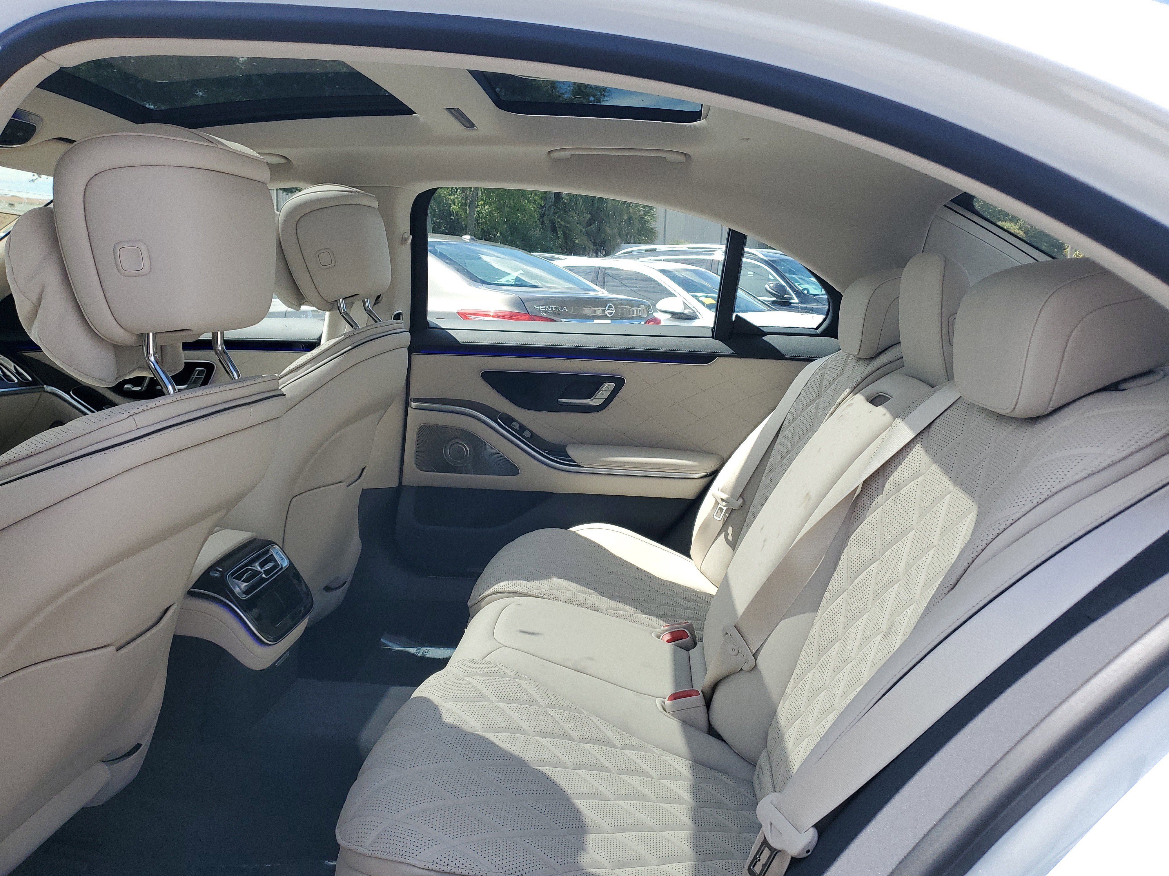 New 2026 Mercedes-Benz S 580e 4MATIC Sedan image 11