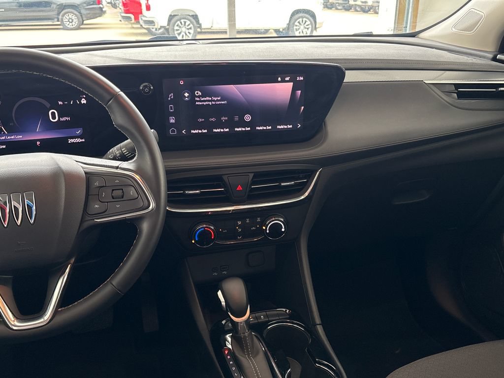 Used 2025 Buick Encore GX Preferred FWD image 24