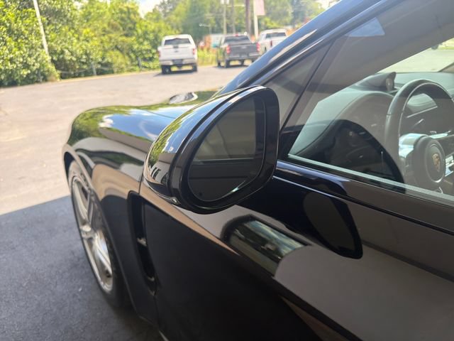 Used 2019 Porsche Panamera RWD image 32