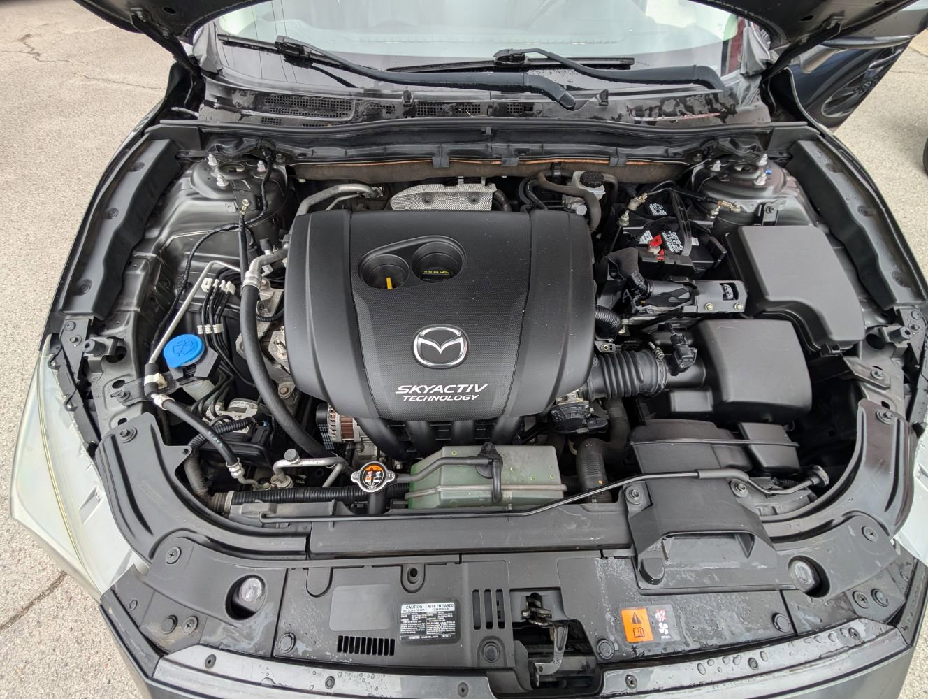 Used 2017 MAZDA MAZDA3 Touring w/ Popular Equipment Package FWD image 10