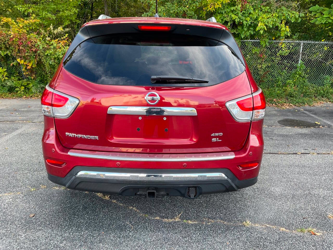 Used 2015 Nissan Pathfinder SL w/ SL Premium Package AWD/4WD image 5