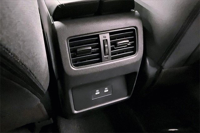 New 2025 Nissan Rogue SV image 20