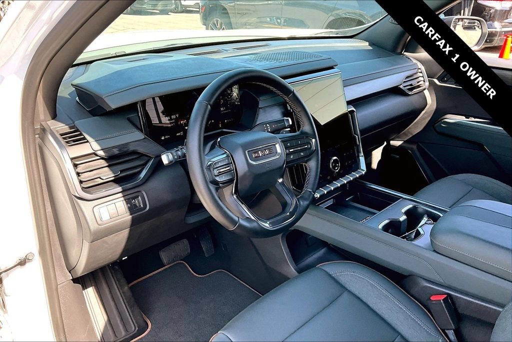Used 2026 GMC Acadia AT4 AWD/4WD image 6