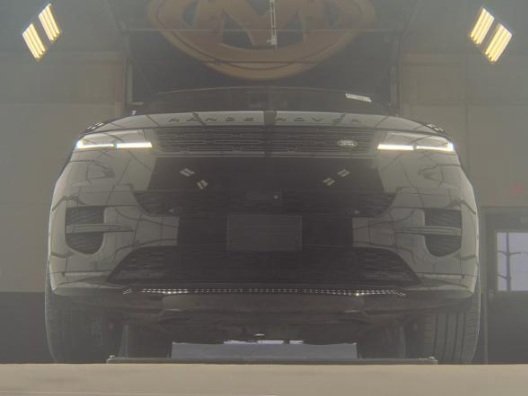 Used 2024 Land Rover Range Rover Sport Dynamic SE image 3