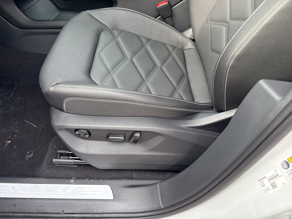 New 2026 Volkswagen Atlas SE image 18