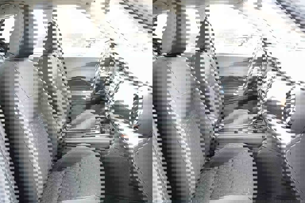 Used 2023 Nissan Kicks SV w/ Interior Electronics Package image 16